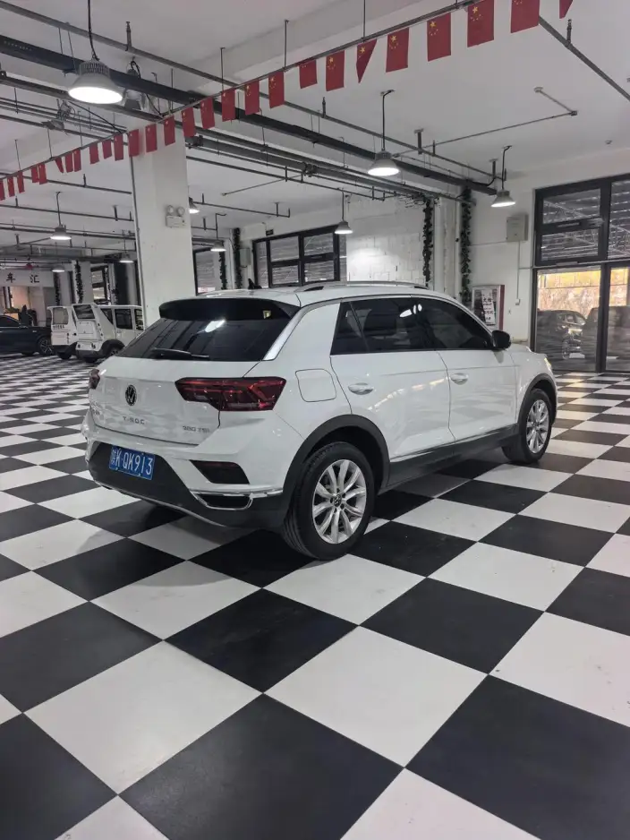 Volkswagen T-Roc 2022 Model 280TSI DSG 2WD Elite PLUS – фото 7