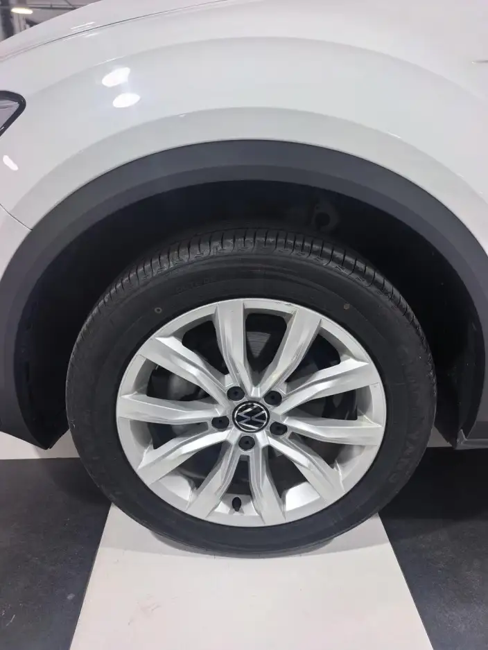 Volkswagen T-Roc 2022 Model 280TSI DSG 2WD Elite PLUS – фото 10