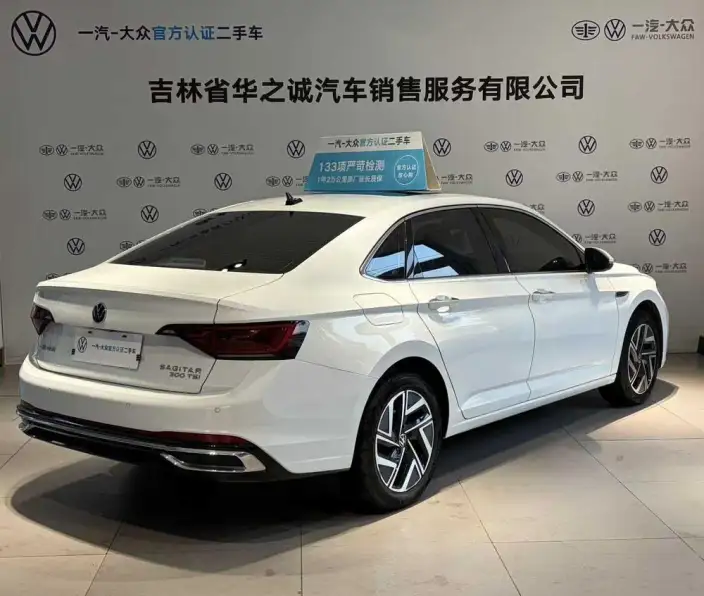 Volkswagen Sagitar 2023 Model 300TSI DSG Beyond Edition – фото 4