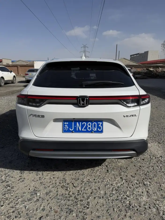 Honda Vezel 2023 Model 1.5L CVT Technology Edition – фото 5