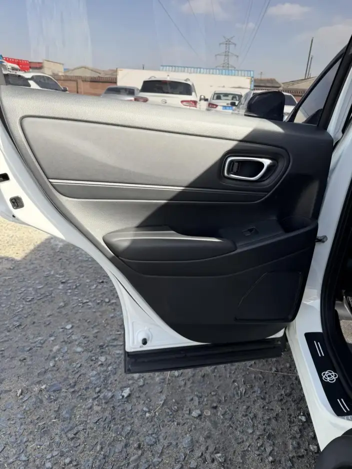 Honda Vezel 2023 Model 1.5L CVT Technology Edition – фото 7