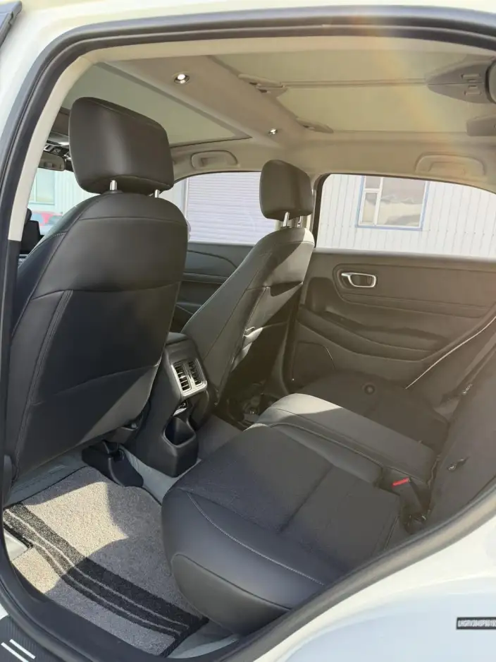Honda Vezel 2023 Model 1.5L CVT Technology Edition – фото 8