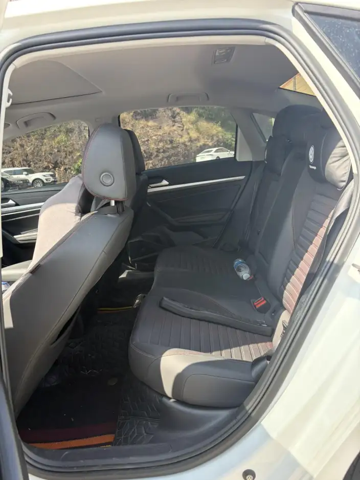 Volkswagen Lavida 2023 Model 300TSI DSG Starry Sky Manyi Edition – фото 10