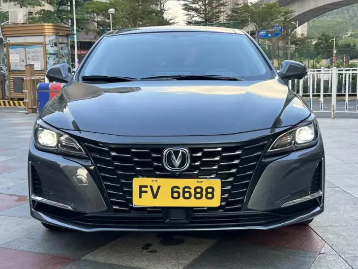 Changan Ruicheng CC 2022 Model Blue Whale Edition 1.5T DCT Noble Model – фото 2