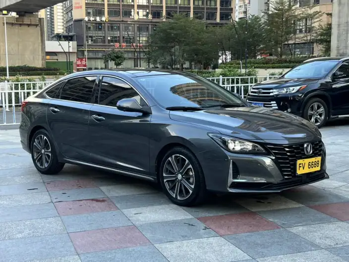 Changan Ruicheng CC 2022 Model Blue Whale Edition 1.5T DCT Noble Model – фото 3