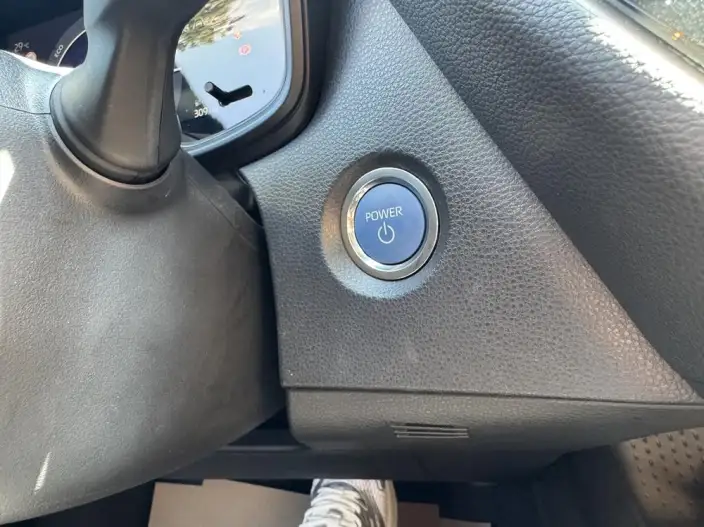 Toyota Corolla 2023 Model Intelligent Hybrid 1.8L E-CVT Elite Edition – фото 7