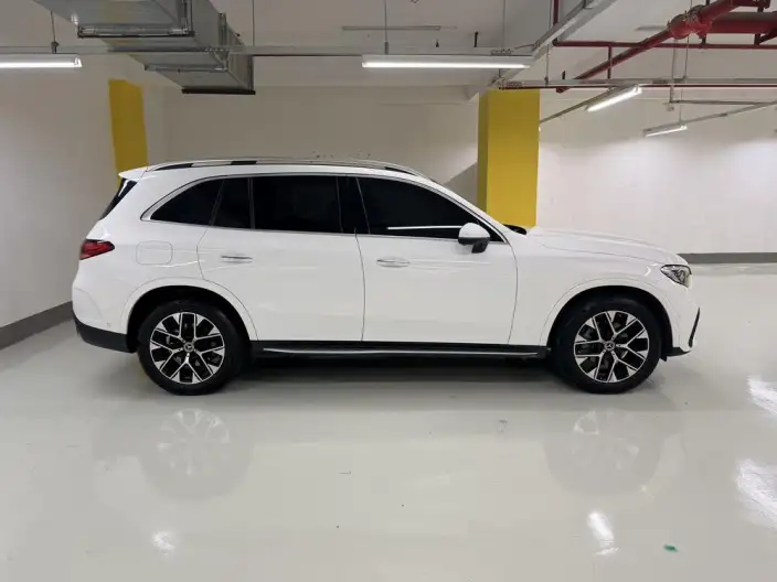 Mercedes-Benz GLC 2024 Model GLC 260 L 4MATIC Luxury Model 5 seat – фото 8