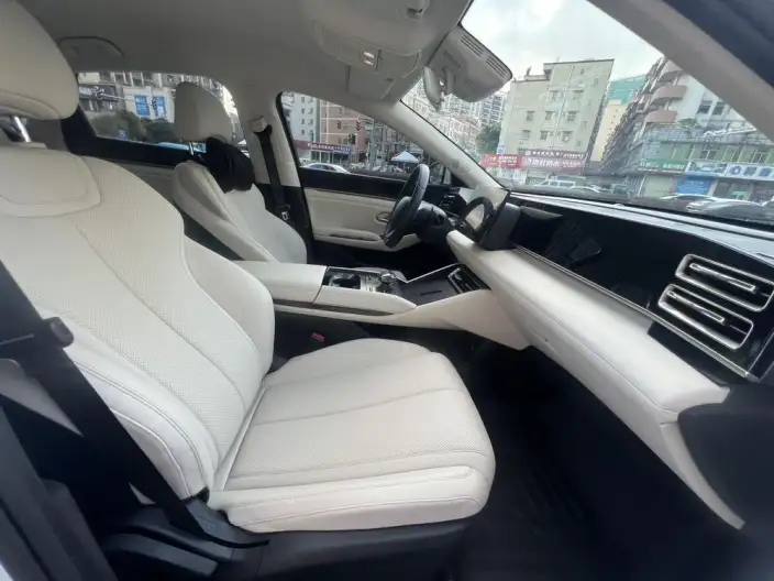 QinL DM 2024 Model DM-i 80KM Leading Model – фото 8