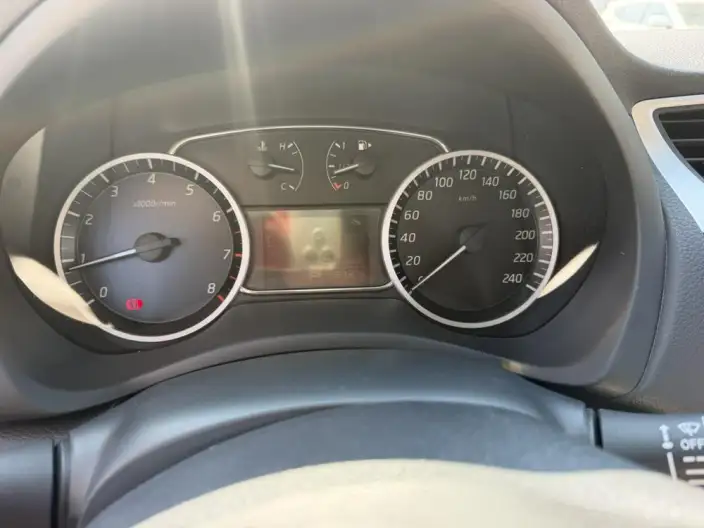 Nissan Sylphy 2022 Model Classic 1.6 XE CVT Comfort Edition – фото 8
