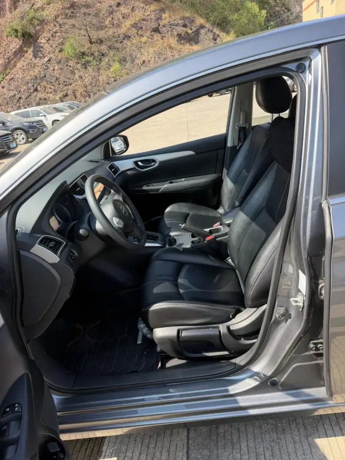 Nissan Sylphy 2022 Model Classic 1.6 XE CVT Comfort Edition – фото 9