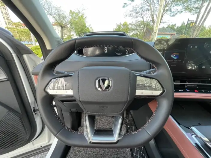 Changan CS55 PLUS 2024 Model Third generation 1.5T DCT Noble Model – фото 10