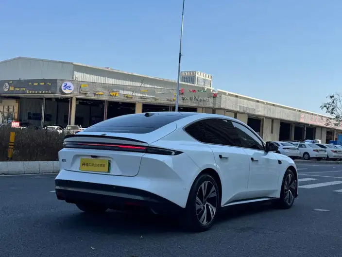 NIO ET5 2022 Model 75kWh – фото 6