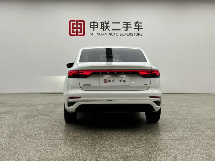 Geely Emgrand 2022 Model No. 4 Gen 1.5L CVT Noble Model – фото 5