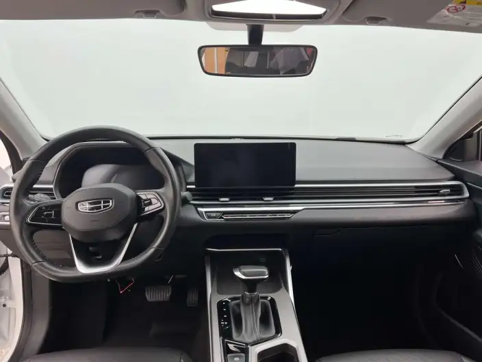 Geely Emgrand 2022 Model No. 4 Gen 1.5L CVT Noble Model – фото 8