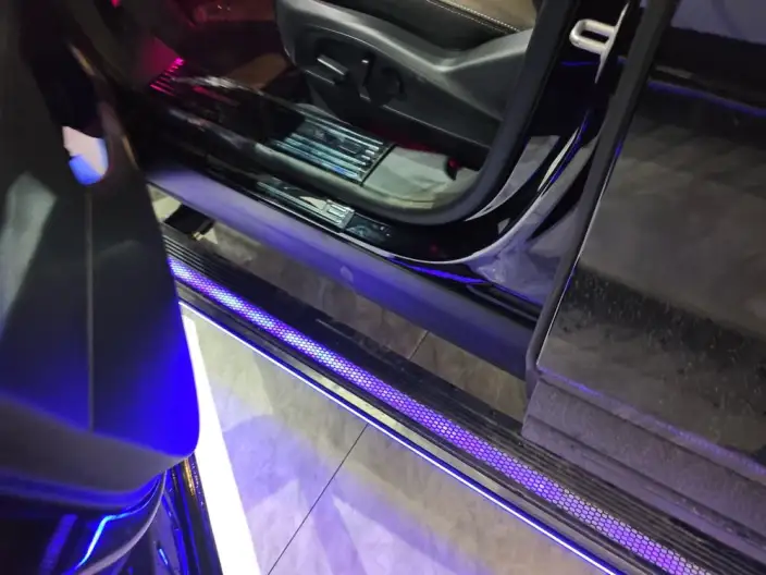 Ford Edge 2025 Model Ford Edge L 2.0T EcoBoost 2WD VII seat Luxury Model – фото 8