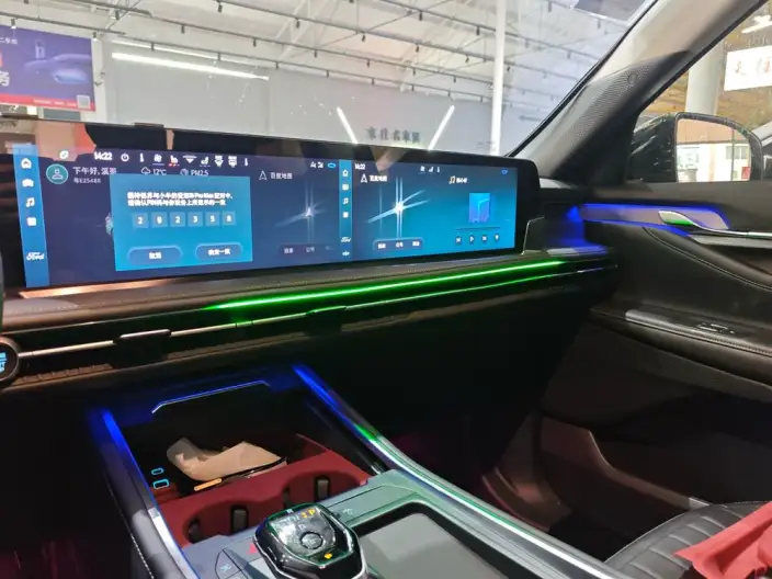 Ford Edge 2025 Model Ford Edge L 2.0T EcoBoost 2WD VII seat Luxury Model – фото 9