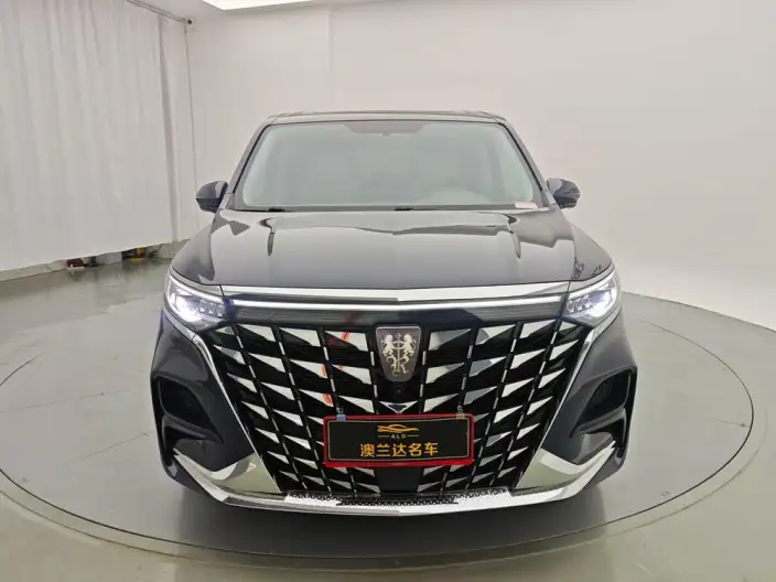 Roewe iMAX8 2023 Model 400TGI Enjoy the version more