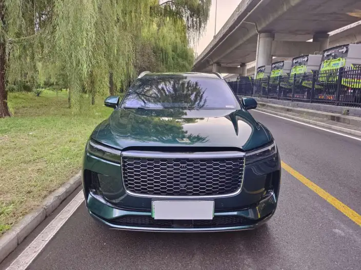 Li Auto ONE 2021 Model Extended Range 6 seat Edition – фото 2