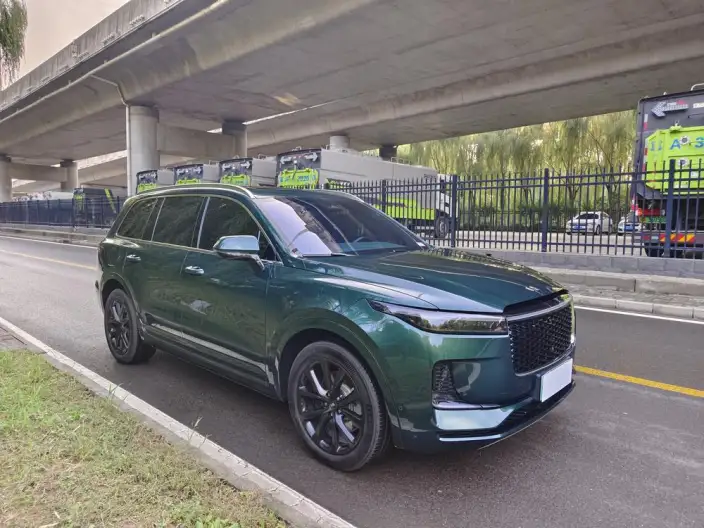 Li Auto ONE 2021 Model Extended Range 6 seat Edition – фото 3