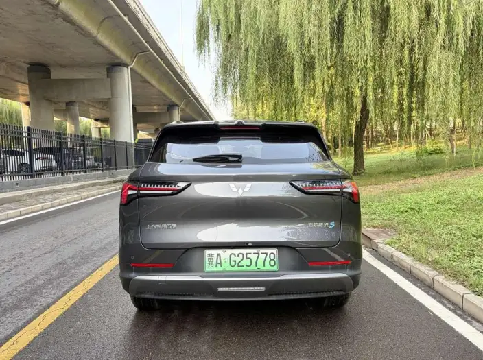 **Wuling Xingguang S** PHEV 2025 Model 130km Pilot Model – фото 5