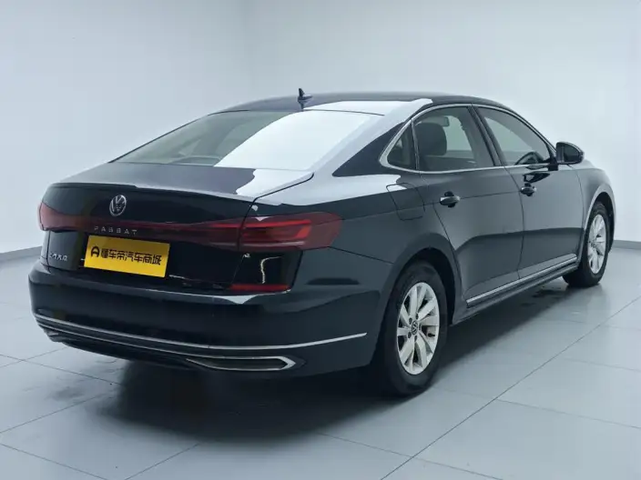 Volkswagen Passat 2022 Model 280TSI Business Edition – фото 7