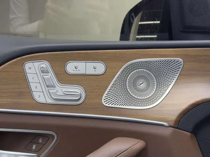 Mercedes-Benz GLE PHEV 2024 Model GLE 400e 4MATIC – фото 9