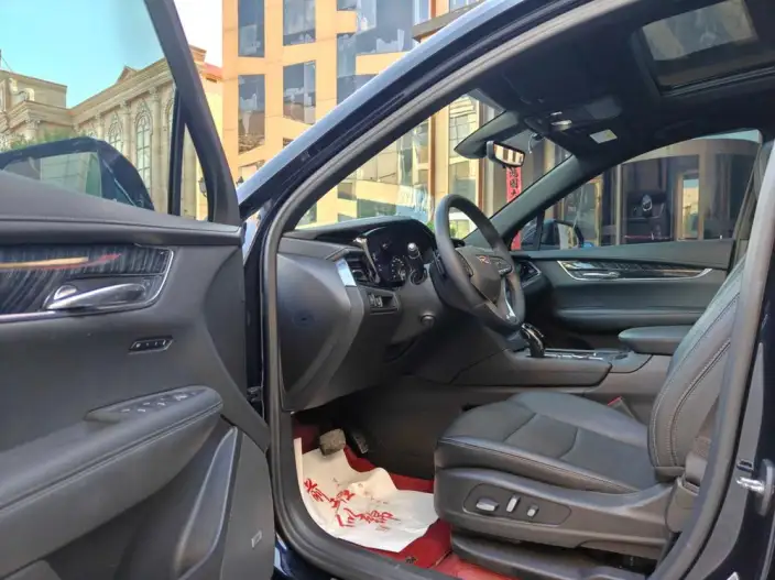 Cadillac XT6 2022 Model 2.0T 120th Anniversary Limited edition VII seat 4WD Luxury Model – фото 8