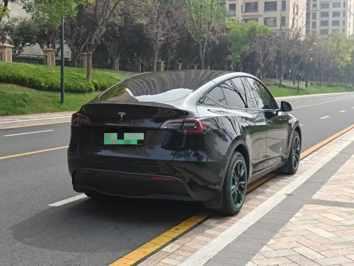 Model Y 2022 Model Facelift Long Battery Life Pro All-wheel drive version – фото 5