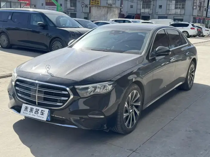 Mercedes-Benz E-Class 2025 Model E 300 L Luxury Model sedan – фото 1