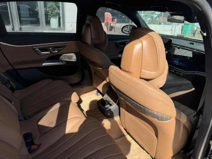 Mercedes-Benz E-Class 2025 Model E 300 L Luxury Model sedan – фото 7