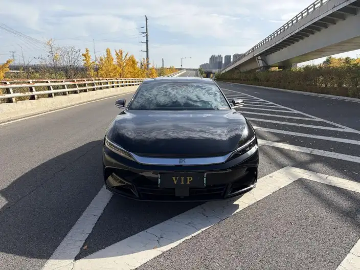 BYD Han DM 2025 Model Smart Driving Edition DM-i 125KM Noble Model – фото 2