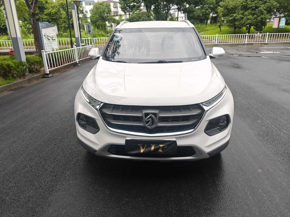Baojun 510 2017 1.5L Manual Fashion