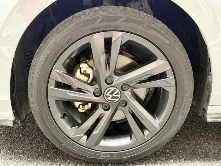 Volkswagen Golf 2023 Model 280TSI DSG R-Line Lite – фото 10