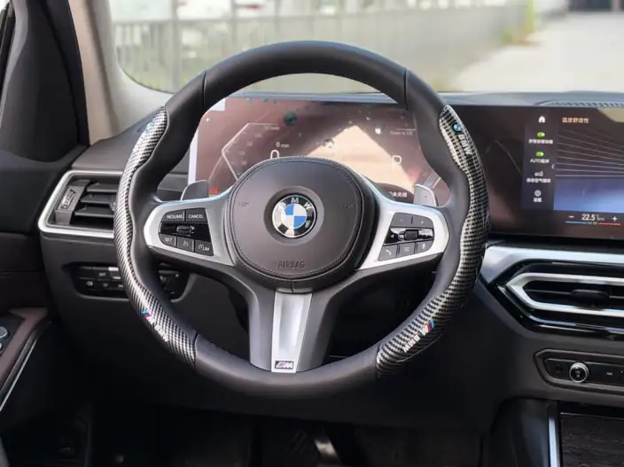 BMW 3 Series 2023 Model 325Li M Sports Set – фото 9