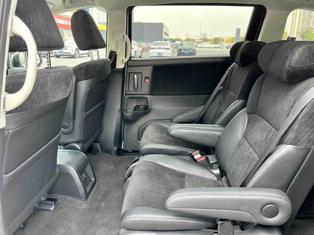 Honda Elysion 2026 модификация 2.0L e:HEV Classic Edition – фото 12
