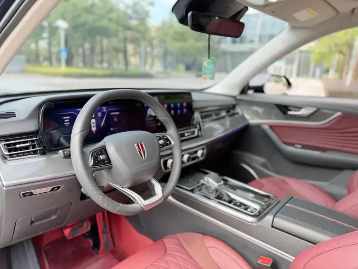 Hongqi HS5 2023 Model 2.0T Flag Xiang Pro Edition – фото 9