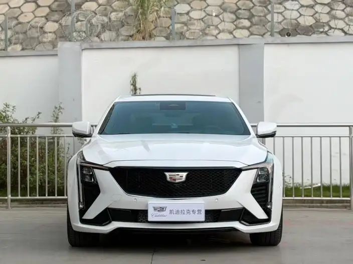 Cadillac CT5 2024 Model 28T Noble Model