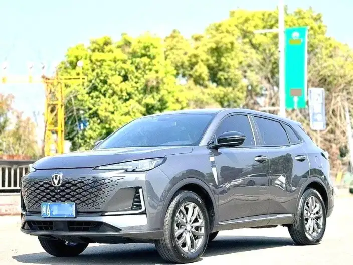 Changan CS55 PLUS 2024 Model Third generation 1.5T DCT Noble Model – фото 1