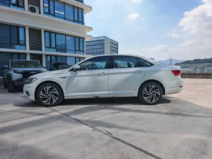 Volkswagen Sagitar 2022 Model 280TSI DSG Beyond Edition – фото 3