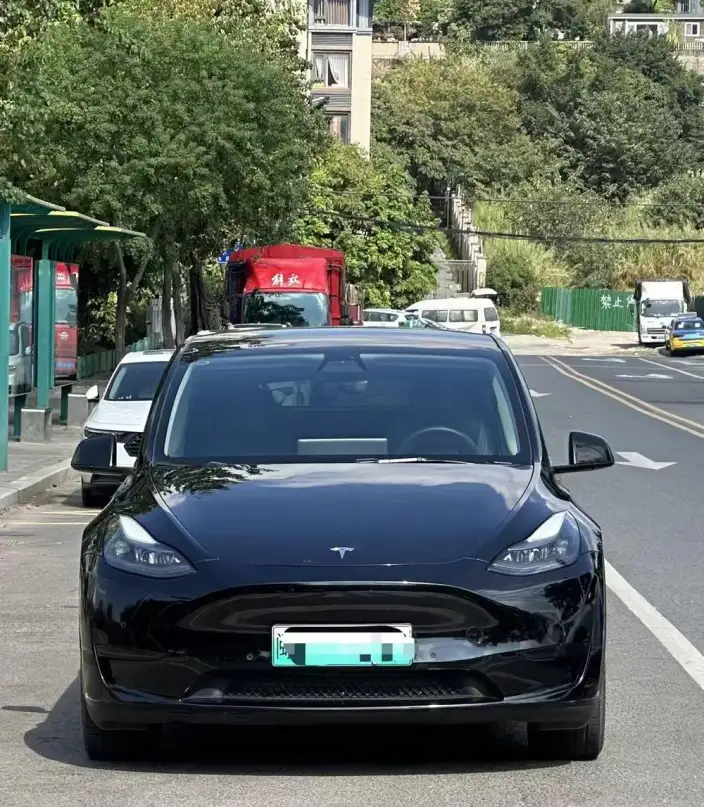 Model Y 2022 Model Facelift Rear-wheel drive version – фото 2