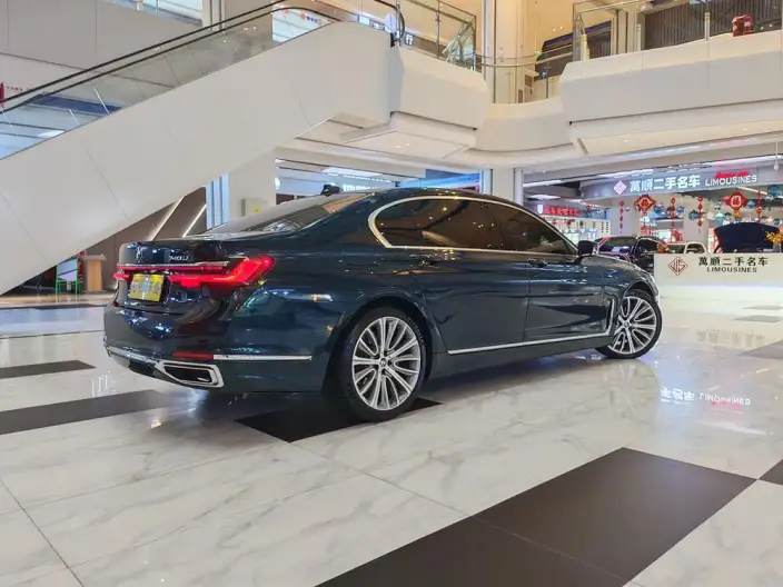 BMW 7 Series 2021 Model 740Li Leading Model Luxury Set – фото 6