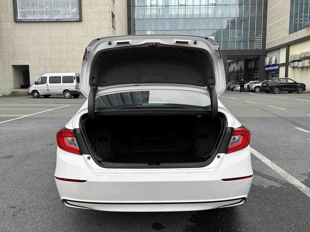 Honda Accord 2018 e:HEV 2.0L Sharp Leader China VI – фото 5