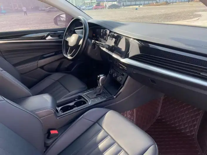 Volkswagen Passat 2023 Model Facelift 280TSI Business Edition – фото 7