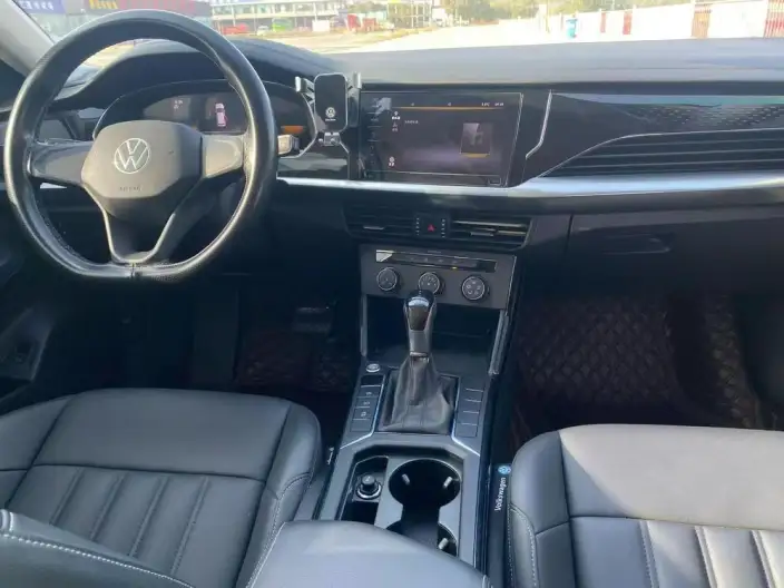 Volkswagen Passat 2023 Model Facelift 280TSI Business Edition – фото 8