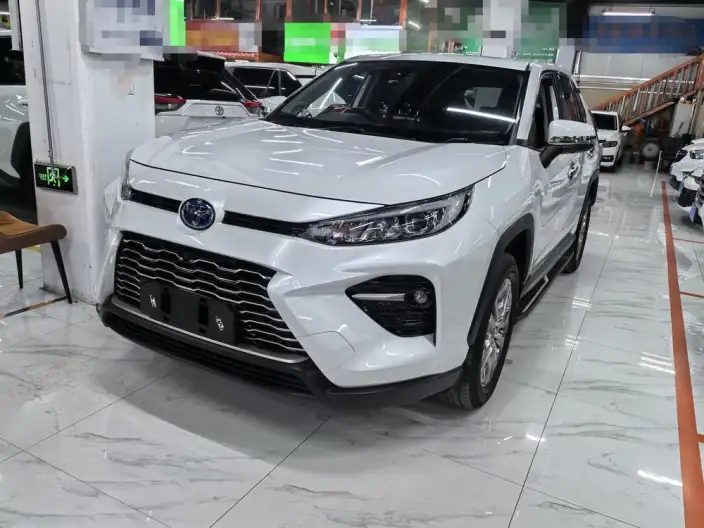 Toyota Wildlander 2022 Model Hybrid 2.5L 2WD Luxury PLUS Edition – фото 1