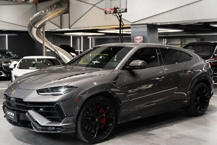 Urus 2023 Model 4.0T V8 S