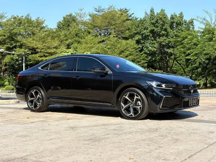 Volkswagen Passat 2024 Model 380TSI Starry sky Elite Edition – фото 3