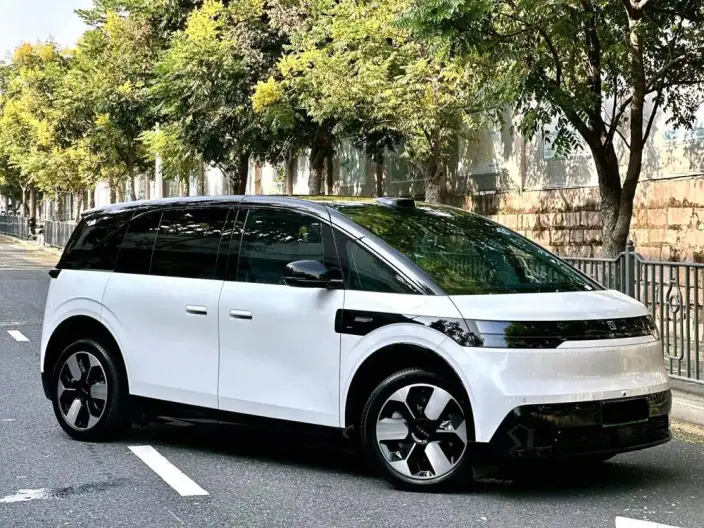 ZEEKR MIX 2025 Model 102kWh Long Battery Life Pro Smart Driving Edition – фото 3