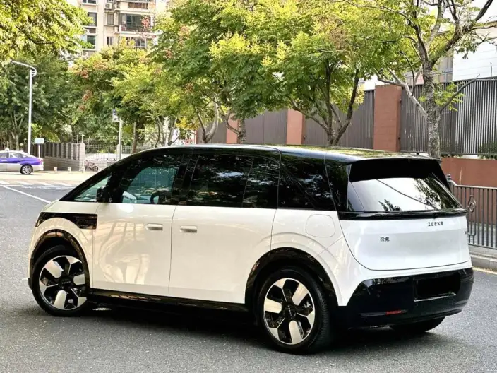 ZEEKR MIX 2025 Model 102kWh Long Battery Life Pro Smart Driving Edition – фото 4