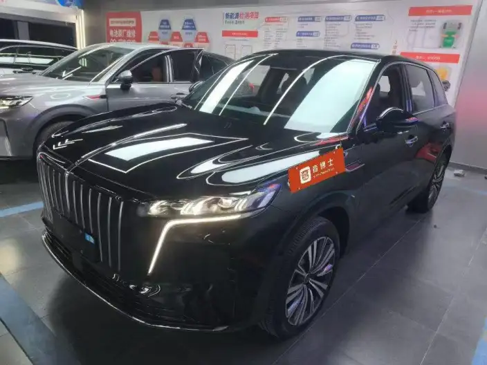 HONGQI HS6 PHEV 2026 Model 220 4WD Smart Hybrid Edition